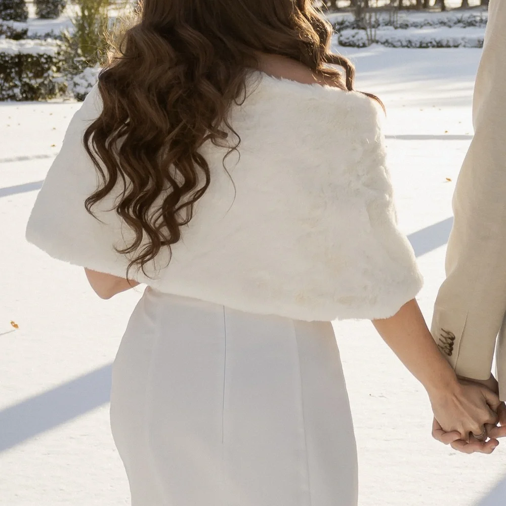 Elegant White Faux Fur Shawl - Picture 4 of 4